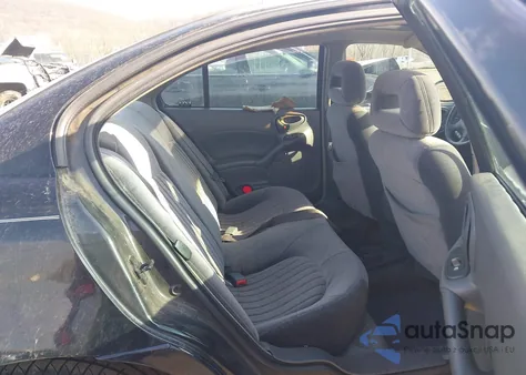 2002 Pontiac Grand Am Gt z USA, uszkodzony, nr VIN 1G2NW52E52M697367